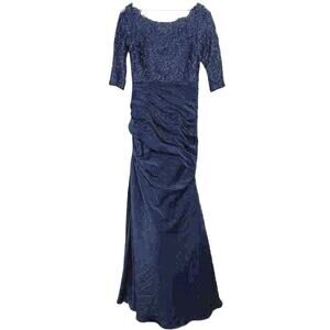 La Femme Sparkle Lace Ruched Wedding Formal Trumpet Gown Size 14 Navy Blue NWT